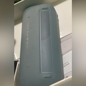 Bose soundlink flex great for speaker heads like me